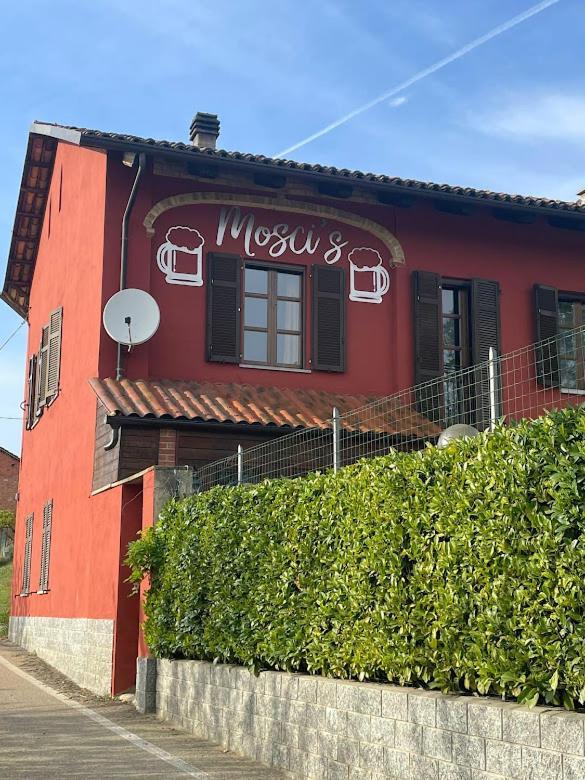 Mosci'S Bed & Beer Bed & Breakfast San Damiano d'Asti Exterior photo